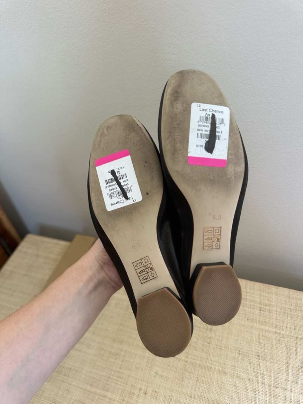 Jeffrey Campbell Black Leather V-Cut Ballet Flats - Picture 4 of 5